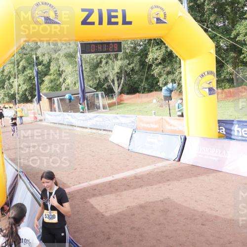 13.09.2026 - Airport Race Dennis Weichert http://msf.ph/oto/10339457 13.09.2026 10:42:02 Ziel 4066, 5102, 5103 meine-sportfotos.de