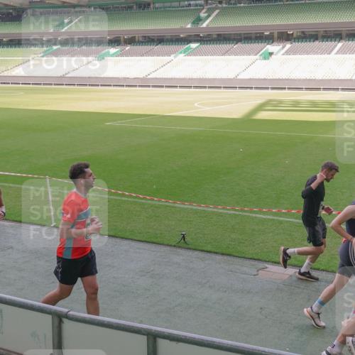 13.09.2026 - 21. swb-Marathon Bremen Michael Burmester http://msf.ph/oto/10339491 13.09.2026 13:19:06 Laufen im Stadion 311, 333, 404, 464, 486, 512, 546, 732, 753, 837, 921, 938, 1156, 1431, 1506, 1765, 1844, 1868, 1916, 2056, 2123, 2137, 2224, 2240, 2294, 2315, 2357, 2358, 2453, 2557, 2563, 2614, 2622, 2626, 2647, 2689, 2702, 2703, 2722, 2786, 2843, 2845, 2849, 2857, 2879, 2880, 2893, 2944, 2983, 2999, 3031, 3046, 3059, 3072, 3096, 3100, 3116, 3146, 3189, 3198, 3210, 3243, 3263, 3285, 3287, 3315, 3476, 3537, 3548, 3619, 3633, 3654, 3740, 3879, 4478 meine-sportfotos.de