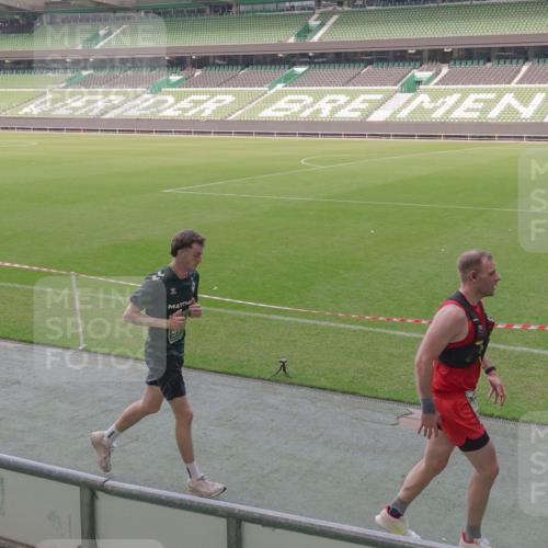 13.09.2026 - 21. swb-Marathon Bremen Michael Burmester http://msf.ph/oto/10339706 13.09.2026 13:19:32 Laufen im Stadion 333, 464, 486, 512, 546, 753, 921, 938, 1066, 1129, 1156, 1409, 1431, 1446, 1506, 1756, 1765, 1815, 1868, 1916, 2028, 2123, 2137, 2224, 2240, 2294, 2315, 2453, 2533, 2557, 2563, 2614, 2622, 2626, 2689, 2694, 2695, 2702, 2703, 2722, 2756, 2786, 2843, 2845, 2849, 2857, 2879, 2944, 2983, 2999, 3031, 3046, 3059, 3072, 3096, 3100, 3116, 3189, 3198, 3243, 3263, 3264, 3285, 3287, 3310, 3315, 3476, 3619, 3740, 3879, 4478 meine-sportfotos.de