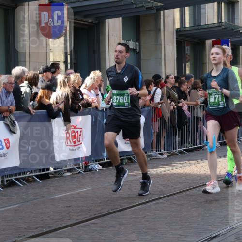 13.09.2026 - 21. swb-Marathon Bremen Strokosch-Dieckow http://msf.ph/oto/10339875 13.09.2026 13:27:04 Ziel 242, 323, 593, 940, 1006, 1373, 1574, 2345, 2668, 3273, 3385, 3496, 3521, 4558, 5220, 5290, 5358, 5616, 6071, 6288, 6306, 6776, 7110, 7849, 8219, 9159, 9343, 9760, 10112, 10113, 13147, 531, 946, 1493, 1494, 2089, 2454, 3076, 3302, 3510, 3527, 3893, 4121, 4327, 4397, 4441, 4563, 4598, 4919, 5054, 5689, 5937, 5943, 6314, 6455, 6580, 7027, 7072, 7246, 7317, 8112, 8303, 9150, 9511, 9551, 9854, 9878, 13097 meine-sportfotos.de