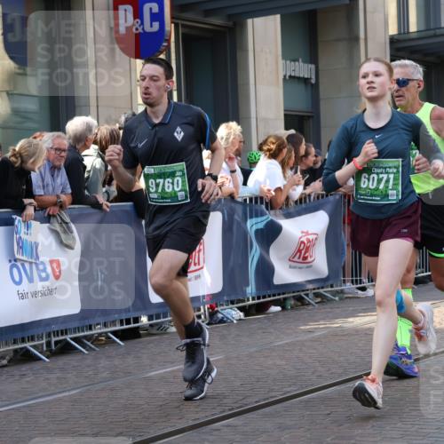 13.09.2026 - 21. swb-Marathon Bremen Strokosch-Dieckow http://msf.ph/oto/10339892 13.09.2026 13:27:04 Ziel 242, 323, 593, 940, 1006, 1373, 1574, 2345, 2668, 3273, 3385, 3496, 3521, 4558, 5220, 5290, 5358, 5616, 6071, 6288, 6306, 6776, 7110, 7849, 8219, 9159, 9343, 9760, 10112, 10113, 13147, 531, 946, 1493, 1494, 2089, 2454, 3076, 3302, 3510, 3527, 3893, 4121, 4327, 4397, 4441, 4563, 4598, 4919, 5054, 5689, 5937, 5943, 6314, 6455, 6580, 7027, 7072, 7246, 7317, 8112, 8303, 9150, 9511, 9551, 9854, 9878, 13097 meine-sportfotos.de