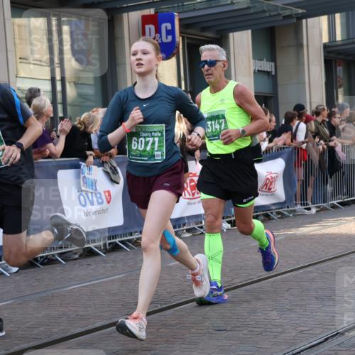 13.09.2026 - 21. swb-Marathon Bremen Strokosch-Dieckow http://msf.ph/oto/10339921 13.09.2026 13:27:05 Ziel 242, 323, 593, 940, 1006, 1373, 1574, 2345, 2668, 3273, 3385, 3496, 3521, 4558, 5081, 5220, 5290, 5358, 5616, 6071, 6288, 6306, 6776, 7110, 7849, 8219, 9159, 9343, 9760, 10112, 10113, 13147, 531, 946, 1493, 1494, 2089, 2454, 3076, 3302, 3510, 3527, 3893, 4121, 4327, 4397, 4441, 4563, 4919, 5054, 5689, 5937, 5943, 6314, 6455, 6580, 7027, 7072, 7246, 7317, 8112, 8303, 9150, 9511, 9551, 9854, 9878, 13097 meine-sportfotos.de