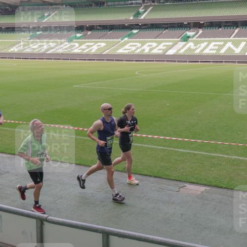 13.09.2026 - 21. swb-Marathon Bremen Michael Burmester http://msf.ph/oto/10339950 13.09.2026 13:20:02 Laufen im Stadion 333, 464, 486, 512, 704, 921, 938, 1066, 1129, 1156, 1409, 1431, 1439, 1446, 1506, 1697, 1756, 1765, 1815, 1846, 1916, 2010, 2028, 2064, 2224, 2240, 2278, 2315, 2349, 2394, 2395, 2417, 2437, 2501, 2519, 2533, 2557, 2563, 2588, 2622, 2626, 2689, 2694, 2695, 2702, 2703, 2722, 2756, 2786, 2793, 2843, 2845, 2886, 2944, 2983, 3004, 3017, 3018, 3031, 3035, 3036, 3037, 3046, 3059, 3072, 3102, 3116, 3139, 3189, 3198, 3243, 3263, 3264, 3285, 3287, 3310, 3315, 3619, 3879 meine-sportfotos.de