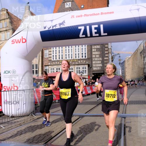 13.09.2026 - 21. swb-Marathon Bremen Tim E. http://msf.ph/oto/10339995 13.09.2026 11:09:54 Ziel 10234, 10386, 10417, 10424, 10696, 10712, 10785, 10981, 10990, 10991, 11192, 11225, 11937, 12409, 12474, 12532 meine-sportfotos.de