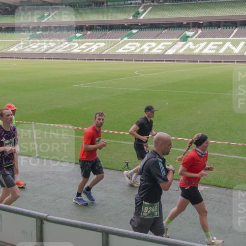 13.09.2026 - 21. swb-Marathon Bremen Michael Burmester http://msf.ph/oto/10339999 13.09.2026 13:20:10 Laufen im Stadion 333, 464, 512, 704, 921, 938, 1066, 1129, 1156, 1409, 1431, 1439, 1446, 1506, 1697, 1756, 1765, 1815, 1846, 1916, 2010, 2028, 2064, 2139, 2201, 2224, 2240, 2278, 2315, 2349, 2394, 2395, 2417, 2437, 2501, 2519, 2533, 2557, 2563, 2588, 2622, 2626, 2689, 2694, 2695, 2702, 2703, 2722, 2756, 2786, 2793, 2843, 2845, 2886, 2944, 2983, 3004, 3017, 3018, 3031, 3035, 3036, 3037, 3046, 3059, 3072, 3102, 3116, 3139, 3189, 3198, 3243, 3263, 3264, 3285, 3287, 3310, 3315, 3619 meine-sportfotos.de