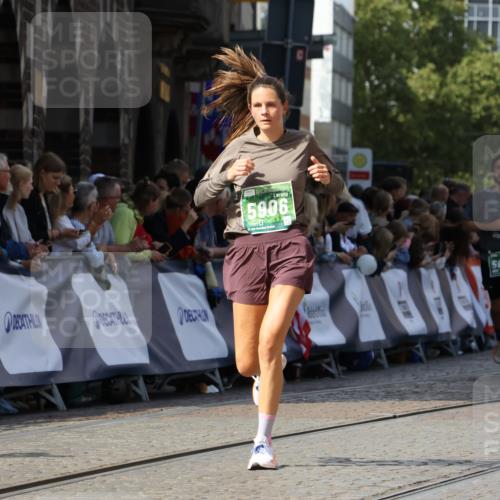13.09.2026 - 21. swb-Marathon Bremen Strokosch-Dieckow http://msf.ph/oto/10340021 13.09.2026 13:26:09 Ziel 150, 191, 1163, 1458, 1647, 1752, 2033, 2062, 2421, 2708, 2781, 2987, 3124, 3722, 4067, 4161, 4411, 4439, 4476, 4842, 4927, 5013, 5139, 5622, 5701, 6135, 6605, 7638, 7780, 8271, 8592, 9440, 1649, 2434, 2658, 3983, 4723, 5747, 5906, 5934, 5992, 6230, 6639, 7626, 8817 meine-sportfotos.de