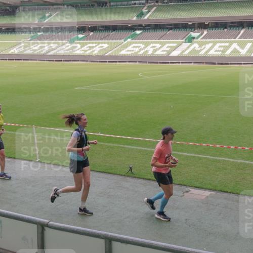 13.09.2026 - 21. swb-Marathon Bremen Michael Burmester http://msf.ph/oto/10340056 13.09.2026 13:20:20 Laufen im Stadion 333, 464, 512, 620, 704, 938, 1066, 1129, 1156, 1409, 1439, 1446, 1506, 1697, 1756, 1808, 1815, 1846, 1916, 2010, 2028, 2064, 2139, 2201, 2224, 2240, 2258, 2278, 2315, 2349, 2394, 2395, 2414, 2417, 2437, 2501, 2519, 2533, 2557, 2563, 2588, 2626, 2689, 2694, 2695, 2702, 2703, 2722, 2736, 2756, 2786, 2793, 2843, 2845, 2886, 2983, 3004, 3010, 3017, 3018, 3031, 3035, 3036, 3037, 3046, 3059, 3070, 3072, 3074, 3102, 3116, 3139, 3189, 3198, 3243, 3263, 3264, 3310, 3315 meine-sportfotos.de