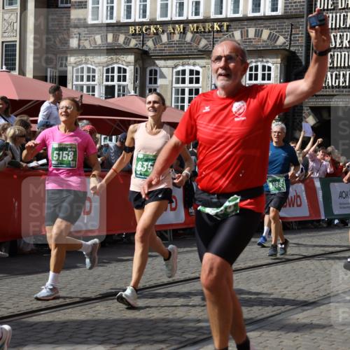 13.09.2026 - 21. swb-Marathon Bremen Strokosch-Dieckow http://msf.ph/oto/10340083 13.09.2026 13:31:48 Ziel 922, 1600, 1627, 2602, 2707, 3152, 3343, 3392, 3579, 3859, 4258, 4273, 4477, 4692, 4889, 5375, 5504, 5720, 5765, 5979, 6039, 6147, 6581, 6968, 6971, 7001, 7032, 7296, 8035, 8042, 8205, 8239, 8339, 8342, 8364, 8495, 8522, 9147, 9155, 9293, 9822, 9903, 13066, 578, 846, 2934, 3205, 3946, 4030, 4797, 4979, 5325, 6116, 7242, 7526, 7790, 8048, 8247, 8610, 8970, 9016, 9640, 9785 meine-sportfotos.de