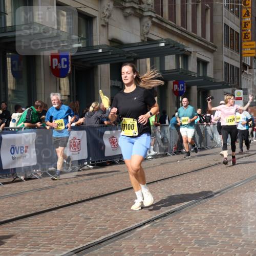 13.09.2026 - 21. swb-Marathon Bremen Strokosch-Dieckow http://msf.ph/oto/10340086 13.09.2026 11:07:02 Ziel 10138, 10205, 10360, 10488, 10695, 10748, 11100, 11123, 11246, 11393, 11417, 11439, 11600, 11684, 11696, 11759, 11767, 11822, 11823, 11865, 11917, 12020, 12173, 12210, 12255, 12266, 12536, 10156, 10323, 10360, 10378, 10663, 10989, 11066, 11257, 11370, 11439, 11684, 12124, 12146, 12219, 12249 meine-sportfotos.de