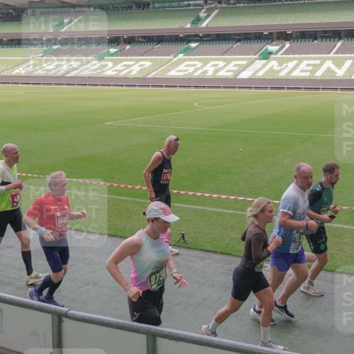 13.09.2026 - 21. swb-Marathon Bremen Michael Burmester http://msf.ph/oto/10340097 13.09.2026 13:20:24 Laufen im Stadion 333, 464, 512, 620, 704, 938, 1066, 1129, 1156, 1409, 1439, 1446, 1506, 1676, 1697, 1756, 1808, 1815, 1846, 1916, 2010, 2028, 2064, 2139, 2201, 2240, 2258, 2278, 2315, 2349, 2394, 2395, 2414, 2417, 2437, 2501, 2519, 2533, 2557, 2563, 2588, 2626, 2689, 2694, 2695, 2702, 2703, 2722, 2736, 2756, 2786, 2793, 2843, 2845, 2886, 2983, 3004, 3010, 3017, 3018, 3031, 3035, 3036, 3037, 3046, 3059, 3070, 3072, 3074, 3102, 3116, 3139, 3189, 3198, 3243, 3263, 3264, 3310, 3315 meine-sportfotos.de
