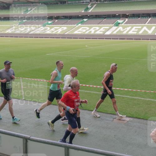13.09.2026 - 21. swb-Marathon Bremen Michael Burmester http://msf.ph/oto/10340109 13.09.2026 13:20:25 Laufen im Stadion 333, 464, 512, 620, 704, 938, 1066, 1129, 1156, 1158, 1409, 1439, 1446, 1506, 1676, 1697, 1756, 1808, 1815, 1846, 1916, 2010, 2028, 2064, 2139, 2201, 2240, 2258, 2278, 2315, 2349, 2394, 2395, 2414, 2417, 2437, 2501, 2519, 2533, 2557, 2563, 2588, 2626, 2689, 2694, 2695, 2702, 2703, 2722, 2736, 2756, 2786, 2793, 2843, 2845, 2886, 2983, 3004, 3010, 3017, 3018, 3031, 3035, 3036, 3037, 3046, 3059, 3070, 3072, 3074, 3102, 3116, 3139, 3189, 3198, 3243, 3263, 3264, 3310, 3315 meine-sportfotos.de