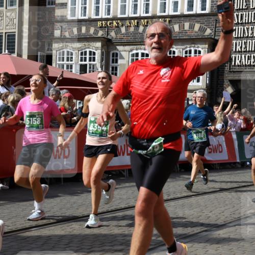 13.09.2026 - 21. swb-Marathon Bremen Strokosch-Dieckow http://msf.ph/oto/10340142 13.09.2026 13:31:48 Ziel 922, 1600, 1627, 2602, 2707, 3152, 3343, 3392, 3579, 3859, 4258, 4273, 4477, 4692, 4889, 5375, 5504, 5720, 5765, 5979, 6039, 6147, 6581, 6968, 6971, 7001, 7032, 7296, 8035, 8042, 8205, 8239, 8339, 8342, 8364, 8495, 8522, 9147, 9155, 9293, 9822, 9903, 13066, 578, 846, 2934, 3205, 3946, 4030, 4797, 4979, 5325, 6116, 7242, 7526, 7790, 8048, 8247, 8610, 8970, 9016, 9640, 9785 meine-sportfotos.de