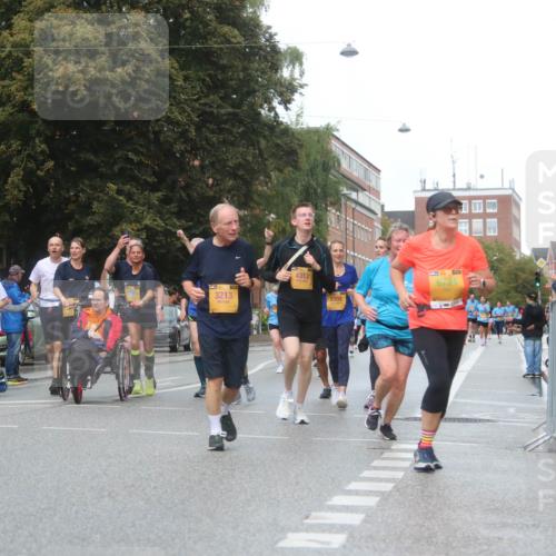 13.09.2026 - Kiel Lauf Markus Tischler http://msf.ph/oto/10340149 13.09.2026 11:04:16 Fleethörn 3213, 4312, 2305, 6734, 10762 meine-sportfotos.de