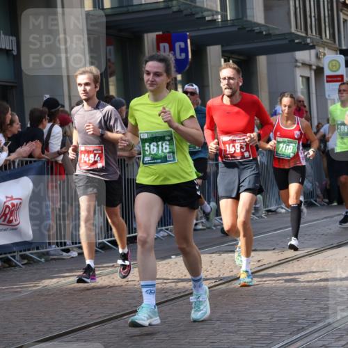13.09.2026 - 21. swb-Marathon Bremen Strokosch-Dieckow http://msf.ph/oto/10340160 13.09.2026 13:27:12 Ziel 242, 323, 593, 857, 940, 1006, 1373, 1574, 2345, 2668, 2686, 3013, 3385, 3460, 3496, 3521, 4421, 4593, 5081, 5220, 5290, 5358, 5557, 5616, 6067, 6071, 6288, 6306, 7110, 9727, 9760, 13147, 531, 946, 1493, 1494, 2089, 2454, 3076, 3273, 3302, 3510, 3527, 4121, 4327, 4397, 4558, 4563, 5689, 5943, 6455, 6776, 7027, 7072, 7246, 7317, 7849, 8219, 8303, 9150, 9159, 9343, 9511, 9854, 9878, 10112, 10113 meine-sportfotos.de