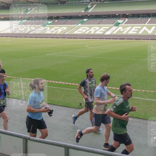 13.09.2026 - 21. swb-Marathon Bremen Michael Burmester http://msf.ph/oto/10340169 13.09.2026 13:20:30 Laufen im Stadion 333, 464, 512, 620, 704, 938, 1066, 1129, 1156, 1158, 1409, 1439, 1446, 1676, 1697, 1756, 1808, 1815, 1846, 1916, 2010, 2028, 2064, 2139, 2201, 2240, 2258, 2278, 2315, 2349, 2394, 2395, 2414, 2417, 2437, 2501, 2519, 2533, 2563, 2588, 2626, 2689, 2694, 2695, 2702, 2703, 2722, 2736, 2756, 2793, 2843, 2886, 2983, 3004, 3010, 3017, 3018, 3031, 3035, 3036, 3037, 3046, 3059, 3070, 3074, 3102, 3116, 3139, 3144, 3189, 3198, 3243, 3263, 3264, 3310, 3315 meine-sportfotos.de