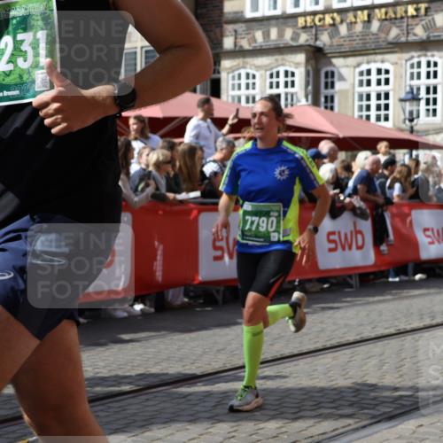13.09.2026 - 21. swb-Marathon Bremen Strokosch-Dieckow http://msf.ph/oto/10340180 13.09.2026 13:31:50 Ziel 310, 922, 1600, 1627, 2602, 2707, 3152, 3343, 3392, 3579, 3858, 3859, 4258, 4273, 4692, 4889, 5375, 5426, 5504, 5765, 5979, 6039, 6147, 6581, 6968, 6971, 7001, 7032, 7608, 7941, 8042, 8205, 8239, 8339, 8364, 8495, 8522, 9155, 9293, 9903, 13066, 578, 846, 2310, 2934, 3205, 3946, 4797, 4979, 5325, 6116, 7242, 7526, 8048, 8247, 8610, 8970, 9016, 9640 meine-sportfotos.de