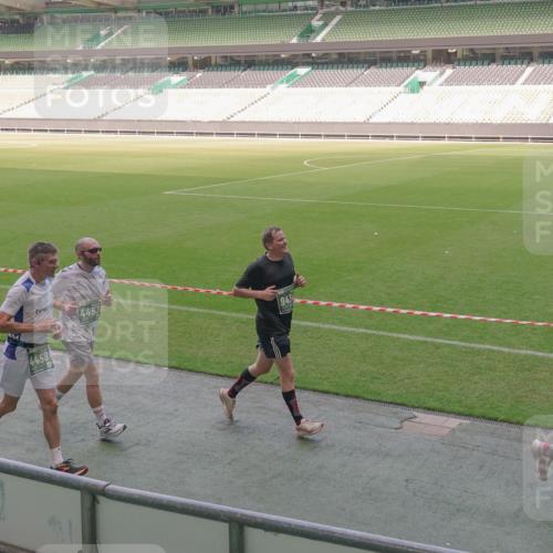 13.09.2026 - 21. swb-Marathon Bremen Michael Burmester http://msf.ph/oto/10340245 13.09.2026 13:20:39 Laufen im Stadion 333, 423, 464, 512, 620, 704, 782, 938, 1066, 1129, 1156, 1158, 1177, 1316, 1409, 1439, 1446, 1676, 1697, 1756, 1808, 1815, 1846, 1916, 2010, 2028, 2064, 2139, 2201, 2240, 2258, 2278, 2315, 2349, 2394, 2395, 2414, 2417, 2437, 2501, 2519, 2533, 2551, 2588, 2626, 2689, 2694, 2695, 2702, 2703, 2722, 2736, 2756, 2793, 2843, 2886, 2954, 3004, 3010, 3017, 3018, 3031, 3035, 3036, 3037, 3059, 3070, 3074, 3102, 3116, 3139, 3144, 3243, 3263, 3264, 3310, 3315 meine-sportfotos.de