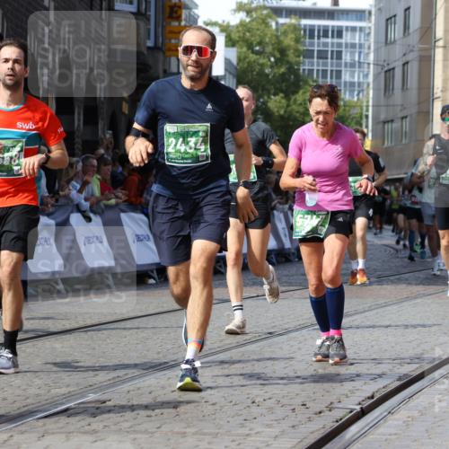13.09.2026 - 21. swb-Marathon Bremen Strokosch-Dieckow http://msf.ph/oto/10340296 13.09.2026 13:26:20 Ziel 1163, 1647, 1896, 2033, 2062, 2666, 2708, 2987, 3248, 3516, 4067, 4476, 4724, 5013, 5558, 5622, 5701, 5854, 6135, 6605, 6886, 7638, 7780, 8271, 8361, 8592, 8635, 9266, 9794, 1368, 1649, 2658, 3526, 3603, 4077, 5747, 5992, 6639, 7626, 9260, 13195 meine-sportfotos.de