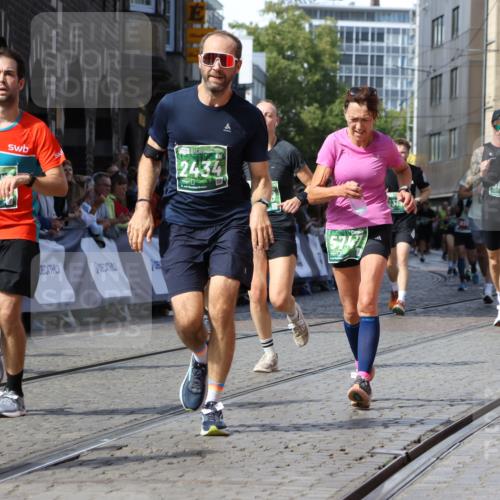 13.09.2026 - 21. swb-Marathon Bremen Strokosch-Dieckow http://msf.ph/oto/10340321 13.09.2026 13:26:20 Ziel 1163, 1647, 1896, 2033, 2062, 2666, 2708, 2987, 3248, 3516, 4067, 4476, 4724, 5013, 5558, 5622, 5701, 5854, 6135, 6605, 6886, 7638, 7780, 8271, 8361, 8592, 8635, 9266, 9794, 1368, 1649, 2658, 3526, 3603, 4077, 5747, 5992, 6639, 7626, 9260, 13195 meine-sportfotos.de