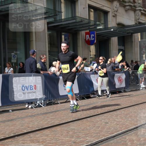 13.09.2026 - 21. swb-Marathon Bremen Strokosch-Dieckow http://msf.ph/oto/10340333 13.09.2026 11:07:10 Ziel 10138, 10205, 10279, 10280, 10363, 10364, 10488, 10501, 10505, 10580, 10695, 10748, 10907, 10935, 11123, 11223, 11246, 11417, 11643, 11759, 11767, 11865, 11899, 11917, 11924, 11934, 12020, 12167, 12168, 12173, 12210, 12266, 12277, 12419, 12509, 12536, 10156, 10360, 10378, 10663, 11100, 11257, 11393, 11439, 11600, 11684, 11696, 11822, 11823, 12255 meine-sportfotos.de