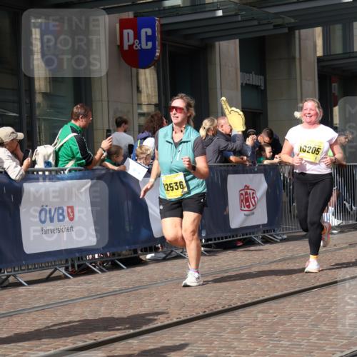 13.09.2026 - 21. swb-Marathon Bremen Strokosch-Dieckow http://msf.ph/oto/10340429 13.09.2026 11:07:12 Ziel 10138, 10205, 10279, 10280, 10363, 10364, 10488, 10501, 10505, 10580, 10595, 10695, 10748, 10907, 10935, 11123, 11223, 11246, 11417, 11643, 11767, 11865, 11899, 11917, 11924, 11934, 12020, 12167, 12168, 12173, 12194, 12210, 12266, 12277, 12419, 12509, 12536, 10156, 10360, 10378, 10663, 11100, 11246, 11257, 11393, 11439, 11600, 11684, 11696, 11759, 11822, 11823, 12255 meine-sportfotos.de