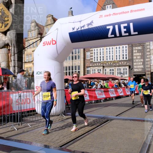 13.09.2026 - 21. swb-Marathon Bremen Tim E. http://msf.ph/oto/10340528 13.09.2026 11:10:28 Ziel 10299, 10362, 10751, 10963, 11382, 11725, 11732, 11933, 12117, 12207, 12293 meine-sportfotos.de