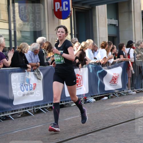 13.09.2026 - 21. swb-Marathon Bremen Strokosch-Dieckow http://msf.ph/oto/10340574 13.09.2026 13:27:22 Ziel 323, 440, 534, 593, 762, 857, 940, 1006, 1373, 1574, 1932, 2345, 2668, 2686, 3013, 3135, 3460, 3521, 3970, 4106, 4133, 4421, 4496, 4593, 4744, 5081, 5220, 5290, 5557, 5616, 6067, 6306, 6522, 7042, 7110, 7138, 7358, 8351, 9494, 9727, 13198, 242, 593, 1493, 1494, 2454, 3273, 3385, 3496, 4121, 4397, 4558, 4563, 5358, 5616, 6071, 6288, 6306, 6776, 7072, 7849, 8219, 9159, 9343, 9511, 9760, 9854, 9878, 10112, 10113, 13147 meine-sportfotos.de
