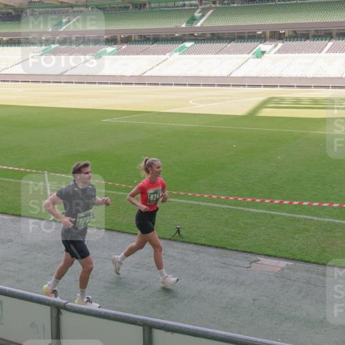 13.09.2026 - 21. swb-Marathon Bremen Michael Burmester http://msf.ph/oto/10340590 13.09.2026 13:21:26 Laufen im Stadion 128, 258, 343, 351, 423, 441, 601, 620, 704, 782, 851, 1060, 1094, 1129, 1158, 1177, 1316, 1344, 1409, 1417, 1439, 1446, 1518, 1669, 1676, 1697, 1729, 1756, 1808, 1815, 1846, 2010, 2028, 2064, 2139, 2201, 2258, 2278, 2290, 2349, 2394, 2395, 2414, 2417, 2437, 2501, 2519, 2533, 2551, 2588, 2632, 2652, 2660, 2694, 2695, 2736, 2793, 2828, 2886, 2954, 2964, 2995, 3004, 3010, 3017, 3018, 3022, 3034, 3035, 3036, 3037, 3070, 3074, 3102, 3139, 3144, 3225, 3264, 3310, 3682 meine-sportfotos.de