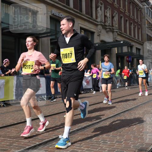 13.09.2026 - 21. swb-Marathon Bremen Strokosch-Dieckow http://msf.ph/oto/10340593 13.09.2026 11:07:16 Ziel 10138, 10205, 10279, 10280, 10363, 10364, 10501, 10505, 10580, 10595, 10695, 10748, 10830, 10907, 10935, 11037, 11223, 11417, 11643, 11767, 11865, 11899, 11917, 11924, 11934, 12020, 12097, 12167, 12168, 12173, 12194, 12210, 12277, 12307, 12419, 12509, 12536, 10156, 10360, 10488, 11100, 11123, 11246, 11257, 11393, 11439, 11600, 11684, 11696, 11759, 11822, 11823, 11917, 12020, 12173, 12255, 12266 meine-sportfotos.de