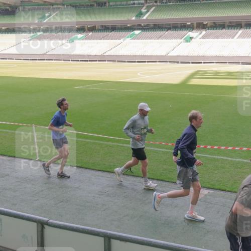 13.09.2026 - 21. swb-Marathon Bremen Michael Burmester http://msf.ph/oto/10340694 13.09.2026 13:21:39 Laufen im Stadion 128, 258, 343, 351, 423, 441, 601, 620, 704, 782, 851, 1060, 1094, 1158, 1177, 1316, 1344, 1409, 1417, 1439, 1446, 1518, 1657, 1669, 1676, 1697, 1729, 1808, 1846, 2010, 2064, 2139, 2201, 2258, 2278, 2290, 2349, 2394, 2395, 2414, 2417, 2437, 2501, 2519, 2551, 2588, 2619, 2632, 2652, 2660, 2685, 2711, 2736, 2793, 2828, 2886, 2954, 2964, 2995, 3004, 3010, 3017, 3018, 3022, 3034, 3035, 3036, 3037, 3070, 3074, 3102, 3139, 3144, 3225, 3264, 3351, 3682, 3784, 1506 meine-sportfotos.de
