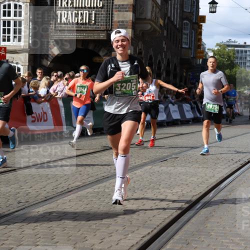 13.09.2026 - 21. swb-Marathon Bremen Strokosch-Dieckow http://msf.ph/oto/10340729 13.09.2026 13:31:53 Ziel 310, 922, 1600, 1627, 2602, 2707, 3152, 3343, 3392, 3579, 3858, 3859, 4164, 4258, 4273, 4692, 4889, 5375, 5426, 5504, 5979, 6039, 6062, 6100, 6147, 6193, 6581, 6602, 6968, 6971, 7001, 7032, 7608, 7941, 8042, 8205, 8206, 8239, 8339, 8364, 8495, 8522, 9155, 9293, 9568, 9903, 2310, 2934, 3946, 4797, 4979, 6116, 7526, 8048, 8610, 8970, 9640 meine-sportfotos.de