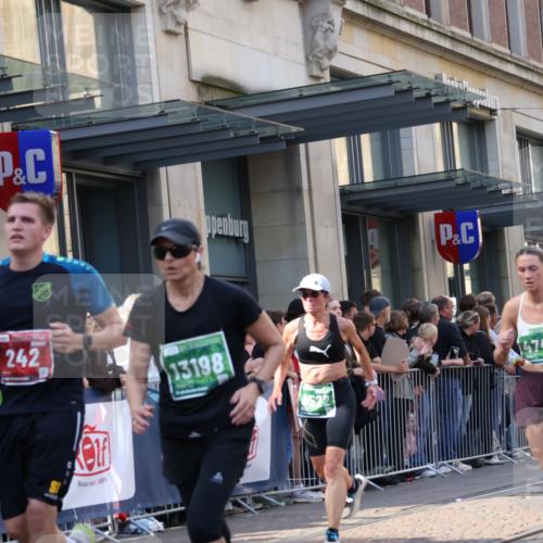 13.09.2026 - 21. swb-Marathon Bremen Strokosch-Dieckow http://msf.ph/oto/10340790 13.09.2026 13:27:29 Ziel 440, 488, 534, 762, 857, 1456, 1932, 2668, 2686, 3013, 3135, 3460, 3480, 3576, 3970, 4106, 4133, 4265, 4421, 4496, 4593, 4744, 5081, 5462, 5557, 6067, 6468, 6522, 7042, 7138, 7358, 8188, 8351, 9067, 9145, 9494, 9727, 13069, 13198, 242, 323, 593, 940, 1006, 1373, 1574, 2345, 2668, 3273, 3385, 3496, 3521, 4558, 5220, 5290, 5358, 5616, 6071, 6288, 6306, 6776, 7110, 7849, 8219, 9159, 9343, 9760, 10112, 10113, 13147 meine-sportfotos.de