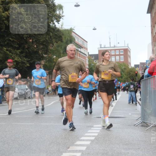 13.09.2026 - Kiel Lauf Markus Tischler http://msf.ph/oto/10340799 13.09.2026 11:07:35 Fleethörn 10090, 19, 4063, 10154, 9916, 3245, 586 meine-sportfotos.de