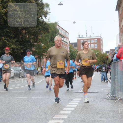 13.09.2026 - Kiel Lauf Markus Tischler http://msf.ph/oto/10340805 13.09.2026 11:07:35 Fleethörn 4063, 10090, 101, 3, 1015, 9916, 586, 101 meine-sportfotos.de