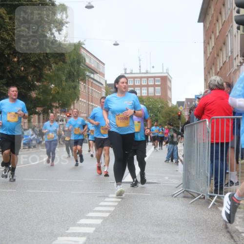 13.09.2026 - Kiel Lauf Markus Tischler http://msf.ph/oto/10340829 13.09.2026 11:07:43 Fleethörn 2176, 2177, 1038, 10550, 409, 2134 meine-sportfotos.de