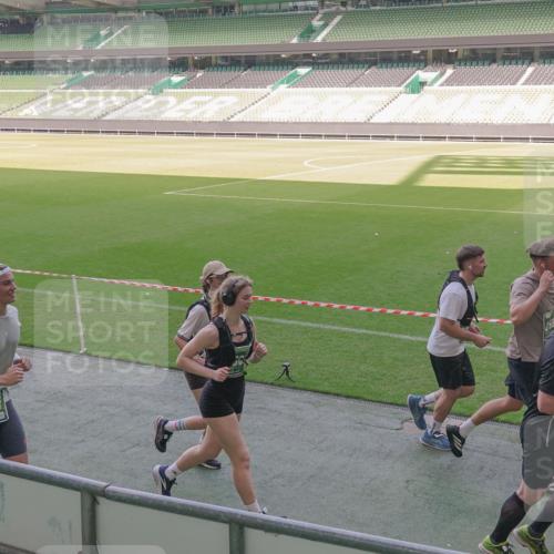 13.09.2026 - 21. swb-Marathon Bremen Michael Burmester http://msf.ph/oto/10340887 13.09.2026 13:22:01 Laufen im Stadion 128, 160, 211, 258, 343, 351, 423, 441, 571, 601, 620, 704, 782, 851, 1060, 1094, 1157, 1158, 1177, 1259, 1316, 1344, 1417, 1439, 1518, 1657, 1669, 1676, 1691, 1729, 1808, 1846, 1883, 2139, 2201, 2258, 2278, 2290, 2394, 2395, 2414, 2437, 2504, 2519, 2551, 2588, 2619, 2632, 2652, 2660, 2685, 2711, 2736, 2793, 2828, 2886, 2954, 2964, 2995, 3004, 3010, 3022, 3034, 3070, 3074, 3102, 3144, 3225, 3351, 3530, 3682, 3784, 4020, 4406, 4407, 4431, 4584, 1506 meine-sportfotos.de