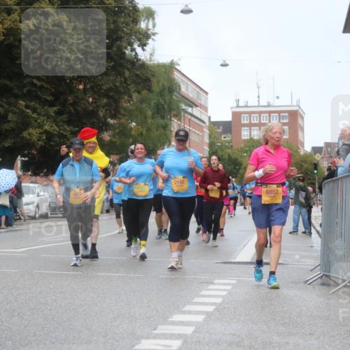 13.09.2026 - Kiel Lauf Markus Tischler http://msf.ph/oto/10340900 13.09.2026 11:08:08 Fleethörn 0784, 1079, 2192, 8313, 6852 meine-sportfotos.de