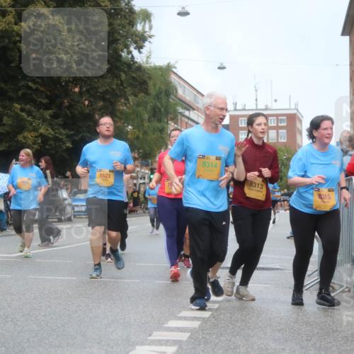 13.09.2026 - Kiel Lauf Markus Tischler http://msf.ph/oto/10340929 13.09.2026 11:08:13 Fleethörn 1523, 8314, 8313, 8315 meine-sportfotos.de
