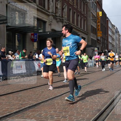 13.09.2026 - 21. swb-Marathon Bremen Strokosch-Dieckow http://msf.ph/oto/10340933 13.09.2026 11:07:25 Ziel 10138, 10279, 10280, 10363, 10364, 10501, 10505, 10580, 10595, 10660, 10661, 10674, 10830, 10871, 10907, 10935, 10937, 11037, 11223, 11515, 11643, 11899, 11924, 11934, 12024, 12097, 12167, 12168, 12194, 12277, 12307, 12419, 12509, 12511, 12512, 10156, 10205, 10360, 10488, 10695, 10748, 11100, 11123, 11246, 11393, 11417, 11439, 11600, 11684, 11696, 11759, 11767, 11822, 11823, 11865, 11917, 12020, 12173, 12210, 12255, 12266 meine-sportfotos.de