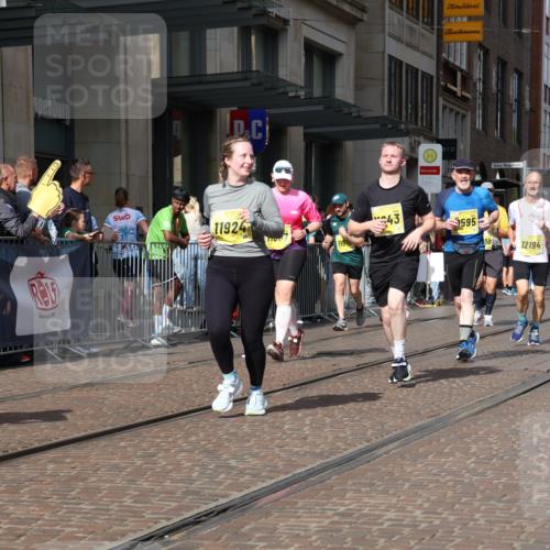 13.09.2026 - 21. swb-Marathon Bremen Strokosch-Dieckow http://msf.ph/oto/10341050 13.09.2026 11:07:28 Ziel 10279, 10280, 10363, 10364, 10501, 10505, 10580, 10595, 10660, 10661, 10674, 10830, 10871, 10907, 10935, 10937, 11037, 11223, 11515, 11643, 11899, 11924, 11934, 12024, 12097, 12167, 12168, 12194, 12277, 12307, 12419, 12509, 12511, 12512, 10138, 10205, 10488, 10501, 10695, 10748, 11100, 11123, 11246, 11393, 11417, 11600, 11696, 11759, 11767, 11822, 11823, 11865, 11917, 12020, 12173, 12210, 12255, 12266, 12277 meine-sportfotos.de