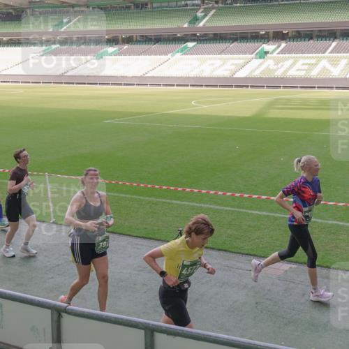 13.09.2026 - 21. swb-Marathon Bremen Michael Burmester http://msf.ph/oto/10341059 13.09.2026 13:22:21 Laufen im Stadion 128, 160, 211, 258, 343, 351, 423, 441, 571, 601, 609, 620, 782, 851, 892, 1060, 1094, 1157, 1158, 1177, 1178, 1259, 1316, 1331, 1344, 1417, 1518, 1657, 1669, 1676, 1691, 1729, 1746, 1788, 1808, 1883, 2213, 2258, 2290, 2414, 2433, 2475, 2504, 2526, 2551, 2619, 2632, 2652, 2660, 2685, 2711, 2736, 2828, 2954, 2964, 2995, 3010, 3022, 3034, 3070, 3074, 3144, 3225, 3252, 3347, 3351, 3505, 3530, 3559, 3682, 3784, 4020, 4054, 4231, 4406, 4407, 4431, 4584, 1506 meine-sportfotos.de