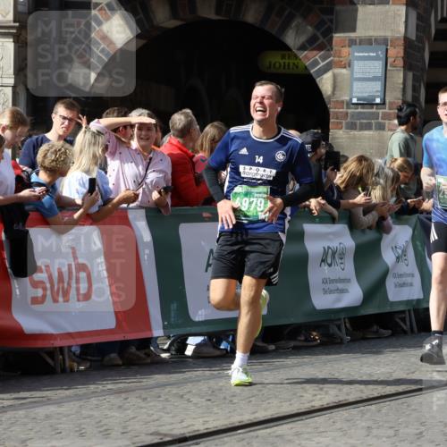 13.09.2026 - 21. swb-Marathon Bremen Strokosch-Dieckow http://msf.ph/oto/10341084 13.09.2026 13:31:57 Ziel 310, 922, 1600, 2707, 3115, 3239, 3244, 3579, 3858, 3859, 3989, 4164, 4258, 4273, 4692, 4889, 5363, 5426, 5504, 5899, 6039, 6062, 6100, 6193, 6213, 6581, 6602, 6971, 7032, 7260, 7608, 7941, 7964, 8042, 8078, 8166, 8205, 8206, 8239, 8364, 8495, 8522, 9033, 9155, 9293, 9568, 9903, 9914, 13151, 2310, 2934, 3946, 4566, 4797, 4979, 5628, 6116, 7182, 7526, 7818, 8610, 9394, 9640 meine-sportfotos.de