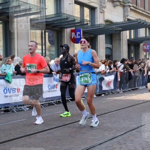 13.09.2026 - 21. swb-Marathon Bremen Strokosch-Dieckow http://msf.ph/oto/10341109 13.09.2026 13:27:39 Ziel 440, 488, 534, 762, 1343, 1456, 1932, 3135, 3480, 3576, 3970, 4106, 4133, 4265, 4744, 5462, 6468, 6522, 7042, 7138, 7358, 7926, 8188, 8351, 8656, 9067, 9145, 9167, 9168, 9494, 13069, 13198, 242, 323, 593, 857, 940, 1006, 1373, 1574, 2345, 2668, 2686, 3013, 3385, 3460, 3496, 3521, 3970, 4421, 4496, 4593, 5081, 5220, 5290, 5358, 5557, 5616, 6067, 6071, 6288, 6306, 7110, 9727, 9760, 13147 meine-sportfotos.de