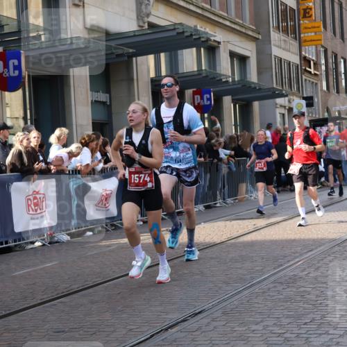 13.09.2026 - 21. swb-Marathon Bremen Strokosch-Dieckow http://msf.ph/oto/10341124 13.09.2026 13:27:40 Ziel 440, 488, 534, 762, 1343, 1456, 1932, 3135, 3480, 3576, 4106, 4133, 4265, 4744, 5462, 6468, 6522, 7042, 7138, 7358, 7926, 8188, 8351, 8656, 9067, 9145, 9167, 9168, 9494, 9881, 13069, 13198, 242, 323, 593, 857, 940, 1006, 1373, 1574, 1932, 2345, 2668, 2686, 3013, 3385, 3460, 3496, 3521, 3970, 4421, 4496, 4593, 5081, 5220, 5290, 5358, 5557, 5616, 6067, 6306, 7110, 7358, 9727, 13147 meine-sportfotos.de