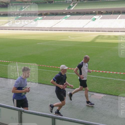 13.09.2026 - 21. swb-Marathon Bremen Michael Burmester http://msf.ph/oto/10341133 13.09.2026 13:22:29 Laufen im Stadion 128, 160, 211, 258, 343, 351, 423, 441, 533, 571, 601, 609, 708, 782, 851, 892, 1060, 1094, 1157, 1158, 1177, 1178, 1259, 1316, 1331, 1344, 1417, 1518, 1657, 1669, 1676, 1691, 1729, 1746, 1788, 1883, 2213, 2290, 2414, 2433, 2475, 2504, 2526, 2551, 2619, 2632, 2652, 2660, 2685, 2711, 2828, 2954, 2964, 2995, 3010, 3022, 3034, 3144, 3225, 3252, 3347, 3351, 3505, 3530, 3559, 3682, 3727, 3784, 4020, 4054, 4231, 4406, 4407, 4431, 4467, 4584, 1506 meine-sportfotos.de