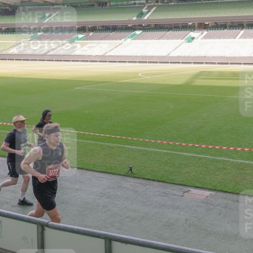 13.09.2026 - 21. swb-Marathon Bremen Michael Burmester http://msf.ph/oto/10341139 13.09.2026 13:22:31 Laufen im Stadion 128, 160, 211, 258, 343, 351, 423, 441, 533, 571, 601, 609, 708, 782, 851, 892, 1060, 1094, 1157, 1158, 1177, 1178, 1259, 1316, 1331, 1344, 1417, 1518, 1657, 1669, 1676, 1691, 1729, 1746, 1788, 1883, 2213, 2290, 2433, 2475, 2504, 2526, 2551, 2619, 2632, 2652, 2660, 2685, 2711, 2828, 2954, 2964, 2995, 3022, 3034, 3144, 3225, 3252, 3347, 3351, 3423, 3505, 3530, 3559, 3682, 3727, 3784, 4020, 4054, 4231, 4406, 4407, 4431, 4467, 4584, 1506 meine-sportfotos.de