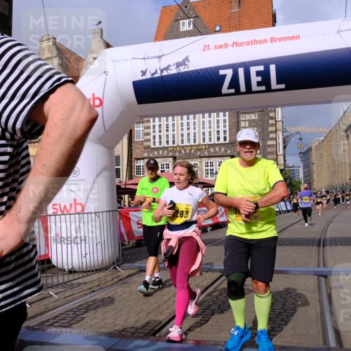 13.09.2026 - 21. swb-Marathon Bremen Tim E. http://msf.ph/oto/10341142 13.09.2026 11:10:52 Ziel 10002, 10169, 10247, 10422, 10719, 10768, 10791, 10890, 11047, 11283, 11298, 11300, 11309, 11583, 11736, 11846, 11957, 11982, 12183, 12227, 12454, 12550 meine-sportfotos.de