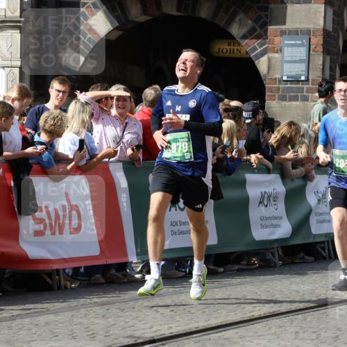 13.09.2026 - 21. swb-Marathon Bremen Strokosch-Dieckow http://msf.ph/oto/10341181 13.09.2026 13:31:58 Ziel 310, 922, 1600, 3115, 3239, 3244, 3278, 3579, 3858, 3859, 3989, 4164, 4258, 4273, 4692, 4889, 4998, 5158, 5363, 5426, 5899, 6039, 6062, 6100, 6193, 6213, 6354, 6581, 6602, 6971, 7032, 7260, 7608, 7941, 7964, 8042, 8078, 8166, 8205, 8206, 8239, 8364, 8495, 8522, 9033, 9155, 9293, 9568, 9903, 9914, 13151, 2310, 2934, 3946, 4566, 4797, 5628, 6116, 6475, 7182, 7526, 7818, 8610, 9394, 9640, 13182 meine-sportfotos.de