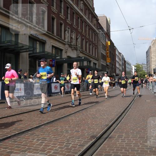 13.09.2026 - 21. swb-Marathon Bremen Strokosch-Dieckow http://msf.ph/oto/10341253 13.09.2026 11:07:32 Ziel 10139, 10363, 10364, 10580, 10595, 10660, 10661, 10674, 10830, 10871, 10907, 10935, 10937, 11037, 11044, 11223, 11378, 11515, 11643, 11833, 11924, 11934, 12024, 12031, 12066, 12097, 12167, 12168, 12194, 12307, 12509, 12511, 12512, 10138, 10205, 10279, 10280, 10363, 10364, 10488, 10501, 10505, 10695, 10748, 10907, 11123, 11246, 11417, 11600, 11696, 11759, 11767, 11822, 11823, 11865, 11899, 11917, 12020, 12167, 12168, 12173, 12210, 12255, 12266, 12277 meine-sportfotos.de