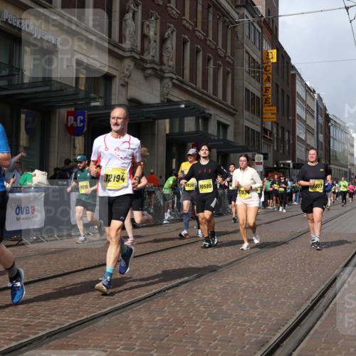 13.09.2026 - 21. swb-Marathon Bremen Strokosch-Dieckow http://msf.ph/oto/10341268 13.09.2026 11:07:33 Ziel 10139, 10580, 10595, 10660, 10661, 10674, 10830, 10871, 10935, 10937, 11037, 11044, 11223, 11378, 11404, 11515, 11643, 11833, 11924, 11934, 11958, 12024, 12031, 12066, 12097, 12194, 12307, 12509, 12511, 12512, 10138, 10205, 10279, 10280, 10363, 10364, 10488, 10501, 10505, 10580, 10695, 10748, 10907, 11123, 11223, 11246, 11417, 11600, 11759, 11767, 11822, 11823, 11865, 11899, 11917, 11924, 11934, 12020, 12167, 12168, 12173, 12210, 12266, 12277 meine-sportfotos.de